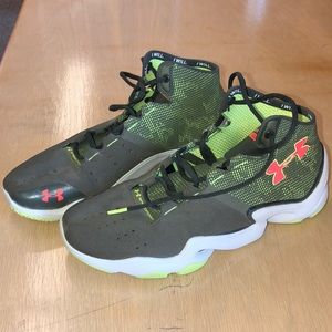 Under Armour Speedform Basketball Shoe